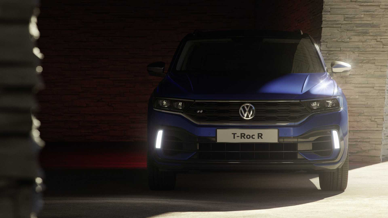 Illustration for article titled The 2019 Volkswagen T-Roc R Is the Big Golf R With 296 HP for the Whole Family